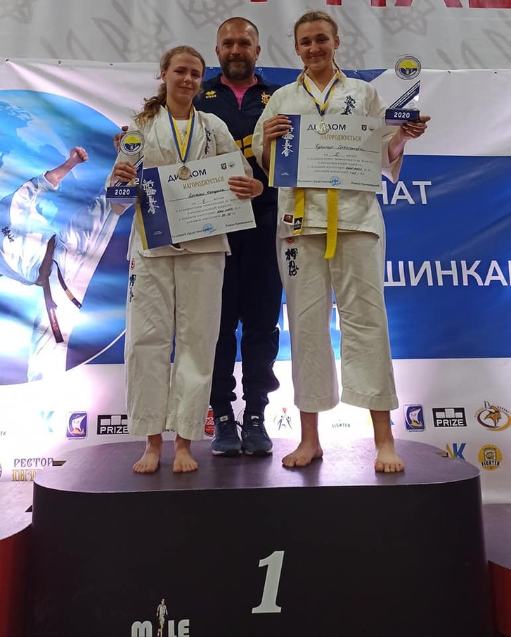 Юні каратисти Полтавщини продемонстрували свою майстерність на чемпіонаті в Києві_1