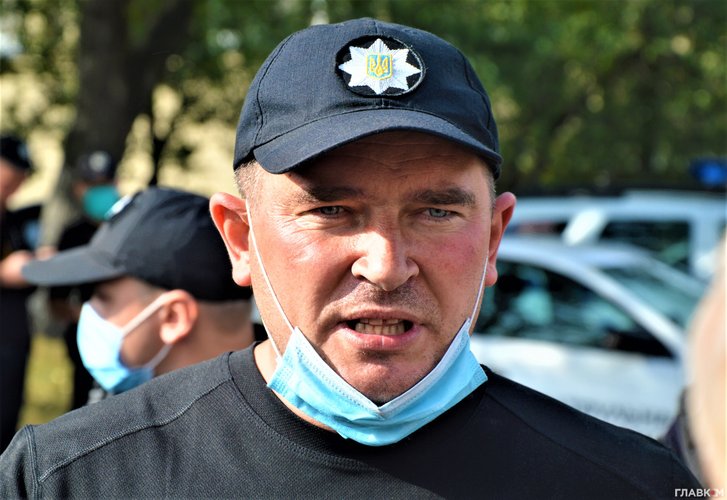 Побиті студенти і ректор у смітнику. Що відбувається в Олімпійському коледжі (репортаж)_2