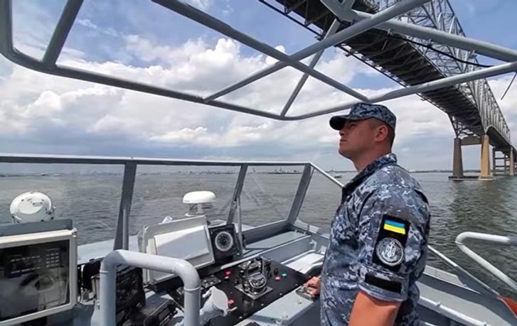 У ВМС зганьбилися з відео катеру на якому виявилася російська навігація_1