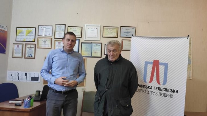 Черкасці розпочали акцію на захист пенсіонера, якому СБУ шиє повалення конституційного ладу_1