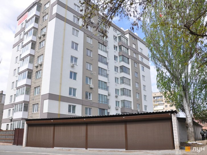 Будинок по вул. Миру, 4Б Будинок по вул. Миру, 4Б