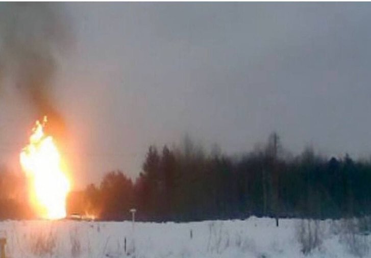 Вибух газогону біля села Глафирівка на окупованій частині Луганської області (15.01.2021) Вибух газогону біля села Глафирівка на окупованій частині Луганської області (15.01.2021)