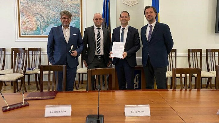 Переможці тендеру щодо спорудження мостової переправи у Кременчуці Переможці тендеру щодо спорудження мостової переправи у Кременчуці