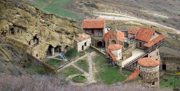 Монастир Чічхітурі комплексу Давид-Ґареджі на території Азербайджану Монастир Чічхітурі комплексу Давид-Ґареджі на території Азербайджану