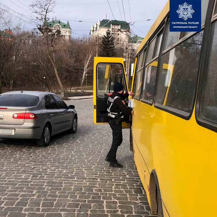 У Полтаві оштрафували водія маршрутки за 40 пасажирів у салоні_1