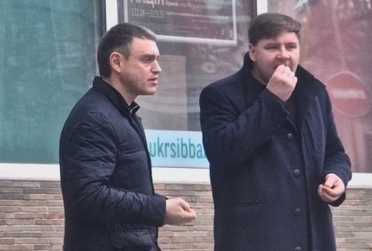 Олексій Пеліпас і Владислав Чайка, перші роки «співпраці». Олексій Пеліпас і Владислав Чайка, перші роки «співпраці».