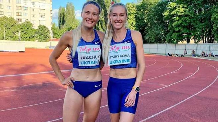 Анна Рижикова та Вікторія Ткачук Анна Рижикова та Вікторія Ткачук