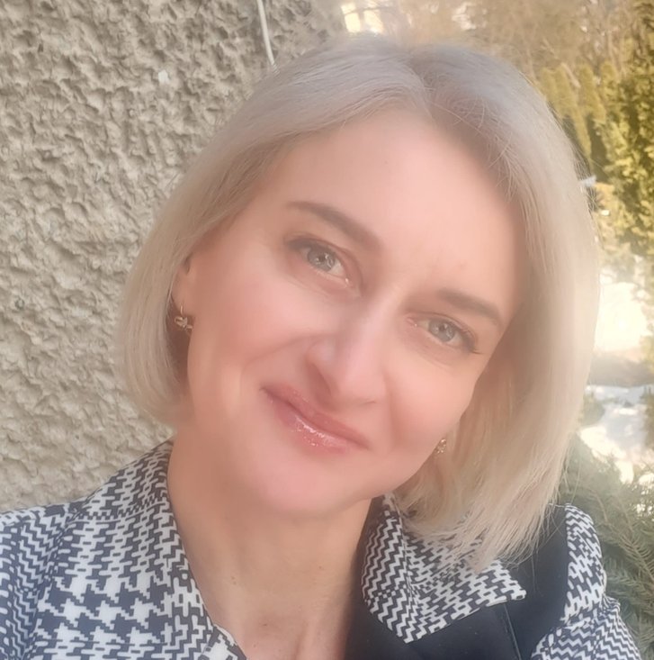 Панова Олена Панова Олена