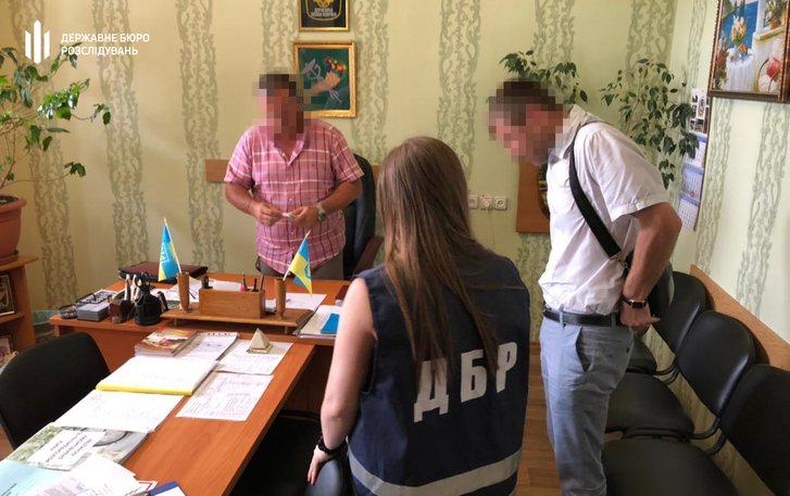Працівники лісгоспів Житомирщини та Харківщини причетні до незаконної вирубки дерев_1