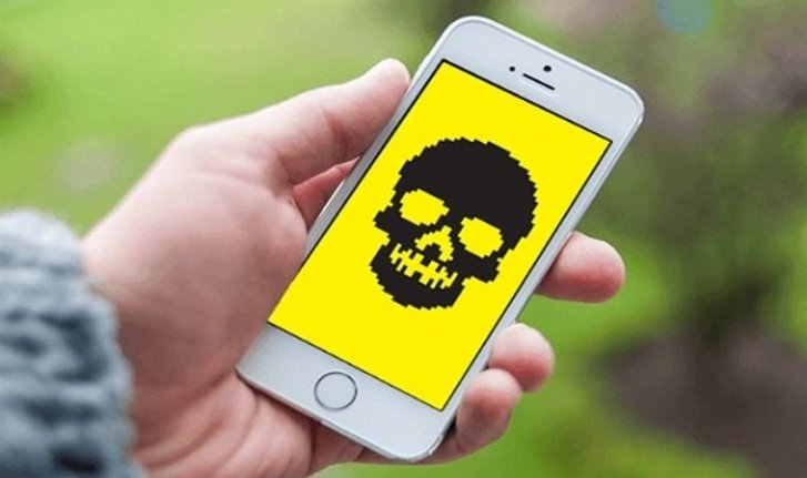 У Google Play знайшли вірус, який краде паролі від банківських додатків._1