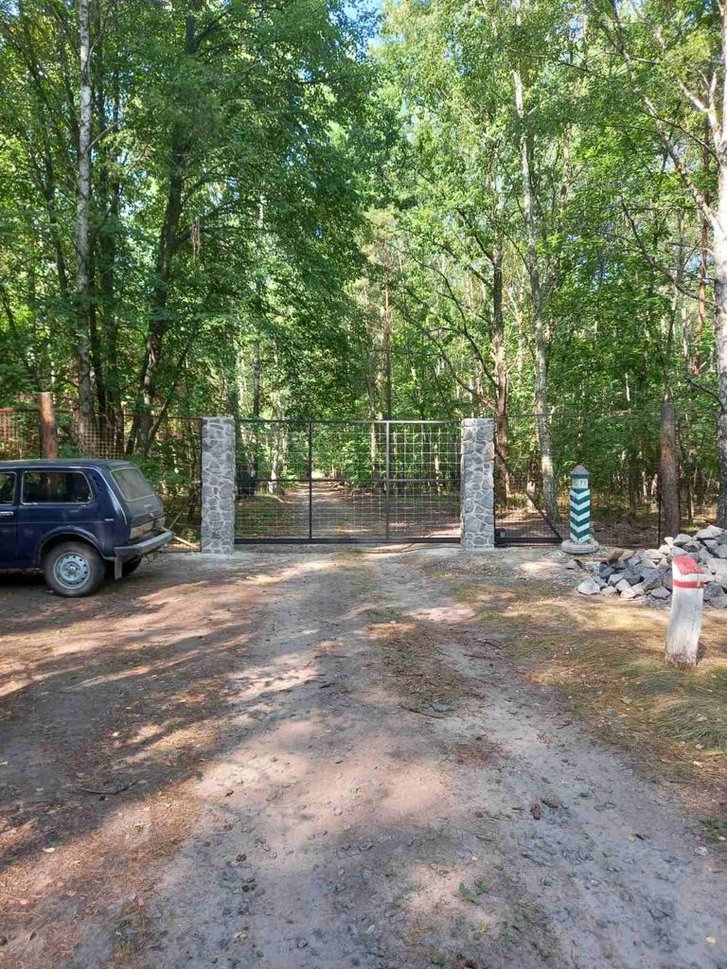 Огородження лісу в селі Лютенька Гадяцького району Огородження лісу в селі Лютенька Гадяцького району