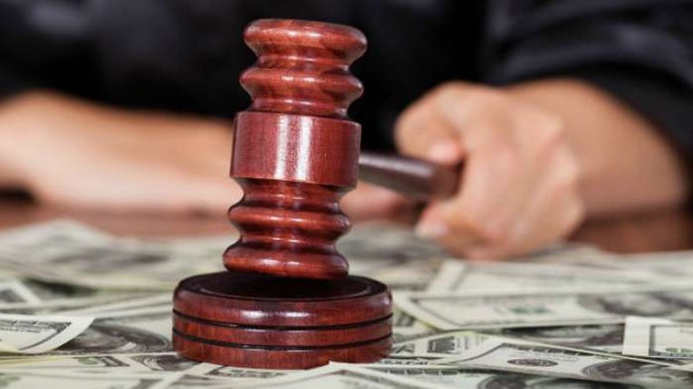 Нові зарплати суддів будуть в 200 разів вищі за мінімальні – Пинзеник
