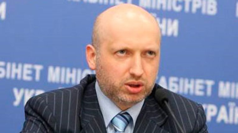 Турчинов терміново збирає на нараду глав всіх областей