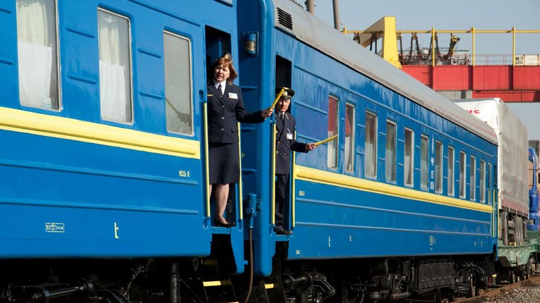 З березня для полтавців подорожчають квитки на потяги