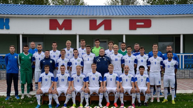 «Гірник-Спорт» зіграв внічию з «Миром»