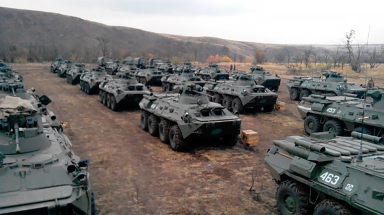 Росія розгорнула війська на кордоні Фінляндії та Естонії