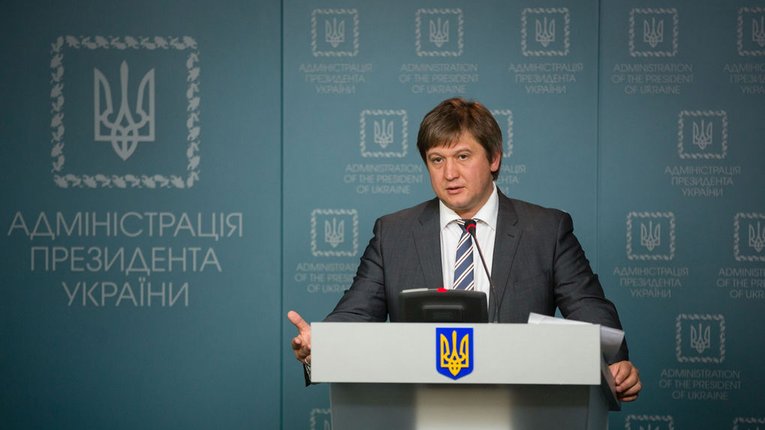 Міністра фінансів підозрюють в ухилянні від сплати податків