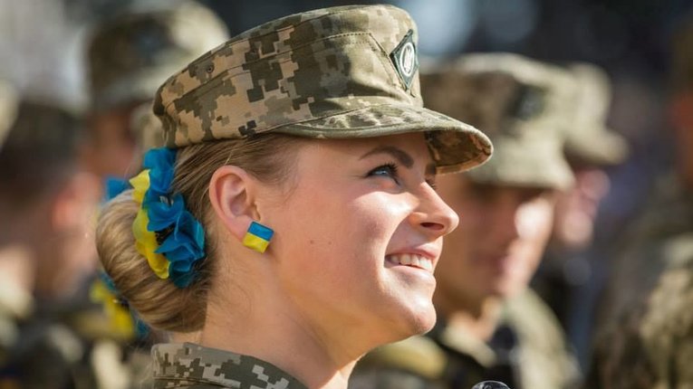Наша сучасниця – перша жінка український військовий генерал