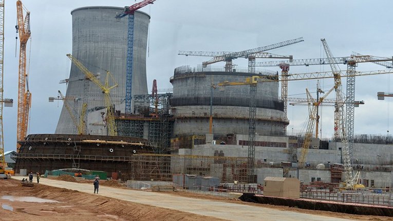 Мешканців окупованого Донбасу відправляють на примусове будівництво АЕС у Білорусі