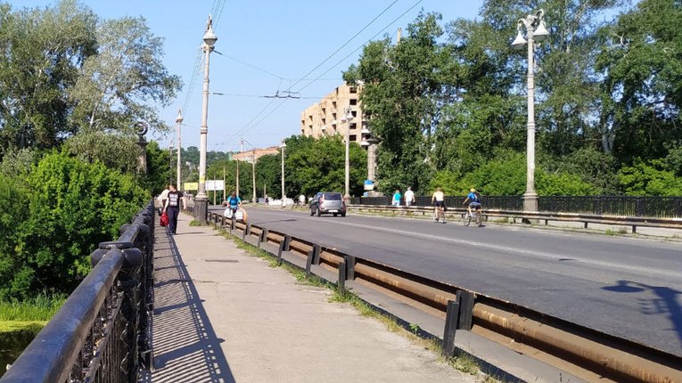 Міст на Південний вокзал буде відремонтовано