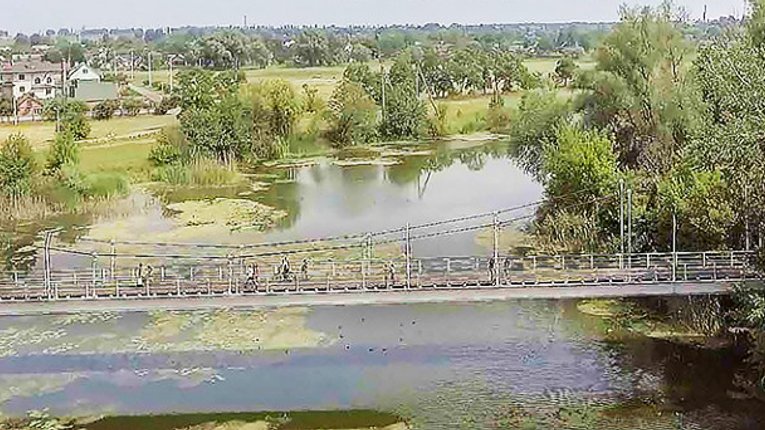 У Миргороді закриють пішохідний міст на ремонт