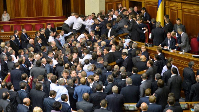 «Питання, хто насправді є агентом російських спецслужб, навіть не виникає» – Бойко відповів на закиди Турчинова нардепам