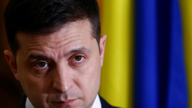 Впродовж осені Зеленський втратив близько 20% підтримки