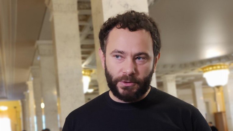 Мама продовжує любити швидкість