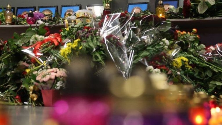 У Борисполі розпочалася церемонія прощання з загиблими в Ірані українцями