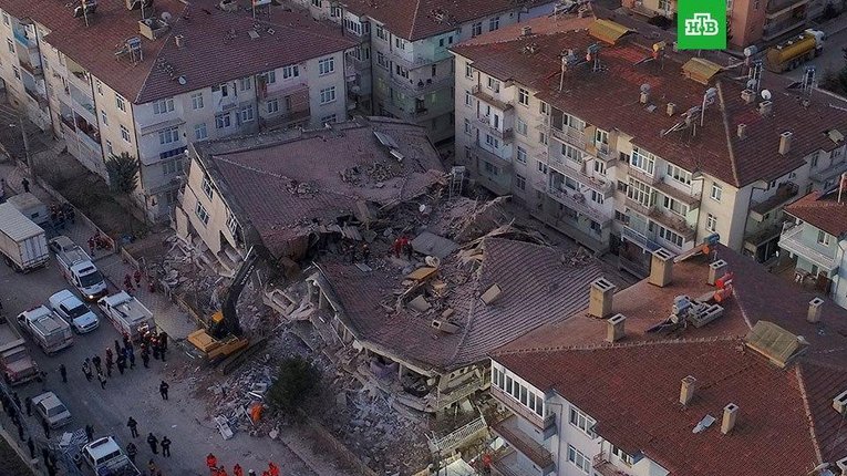 Внаслідок землетрусу в Туреччині загинуло понад 30 людей, 1234 – поранено