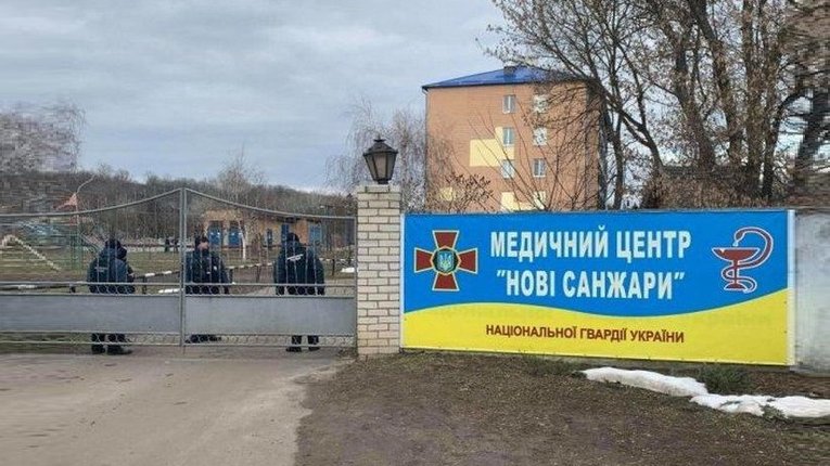 Евакуйовані з Китаю почувають себе добре – Гончарук