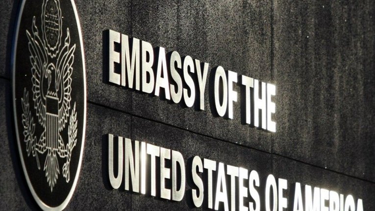 У поліції вивчають версії смерті співробітниці посольства США в Україні