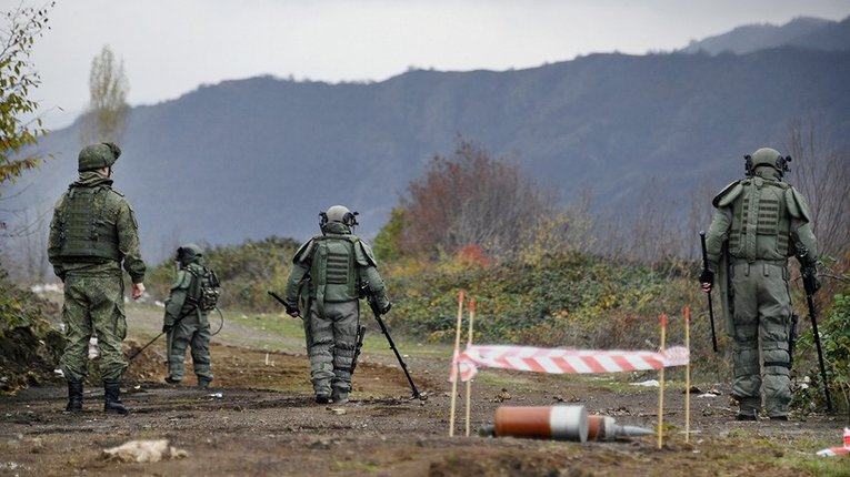Путінські «Ваньки-миротворці» підірвалися на міні у Карабасі