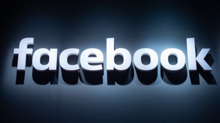 Facebook помічатиме ЗМІ російських пропагандистів спеціальними позначками
