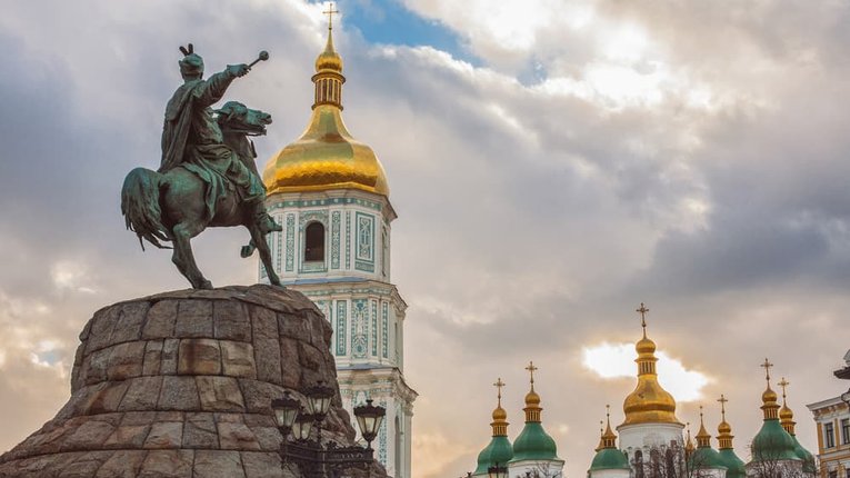 Сьогодні християни східного обряду святкують Трійцю – день народження Церкви