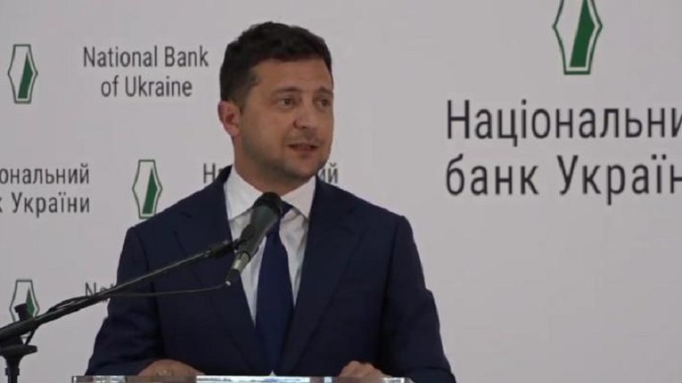 НБУ — незалежний від української держави реґулятор, який контролюється зовні