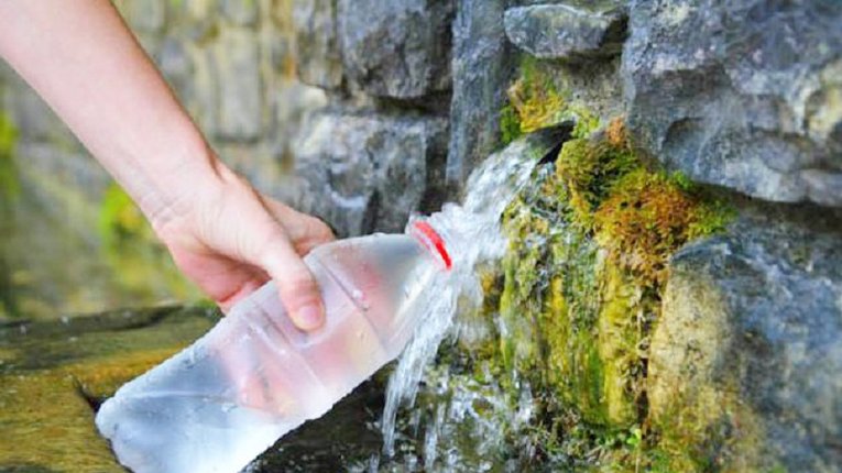 З 2050 року Україна купуватиме питну водну, – голова Держекоінспекції