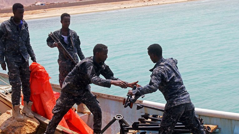Єменські повстанці продають іранську зброю сомалійським піратам