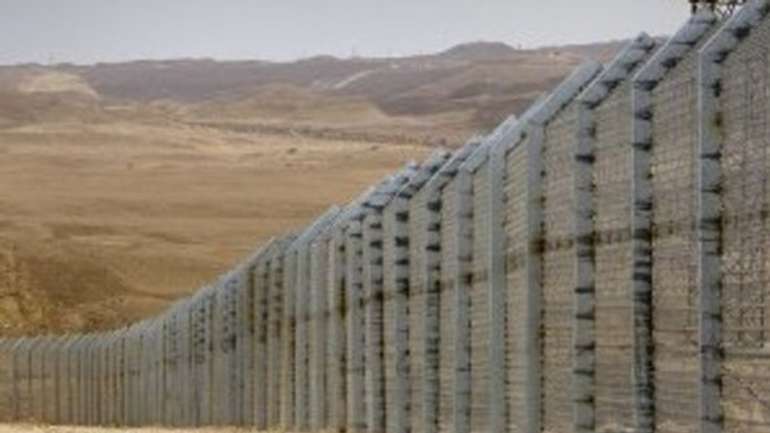 «Стіни» на кордоні з Росією поки не буде