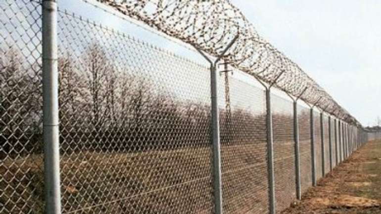 У Харківській ОДА визнали, що стіну від Росії будують тільки на словах