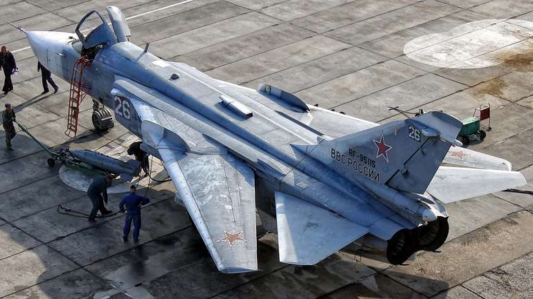 Росія перекидає до кордону з Україною бойову авіацію (документи)