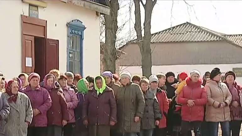 Лисак з «підкрилком» Ворони довели район до народного бунту через неякісне медобслуговування