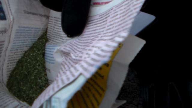 Граната, наркотики та гроші. У Кременчуці викрили групу небезпечних наркоділків_5