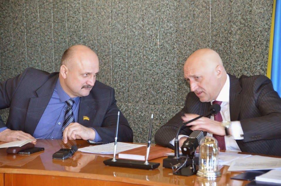 ​ЯК ЩУРИ З КОРАБЛЯ: Куди й від кого тікає голова Полтавської ОДА Головко та голова облради Ворона?