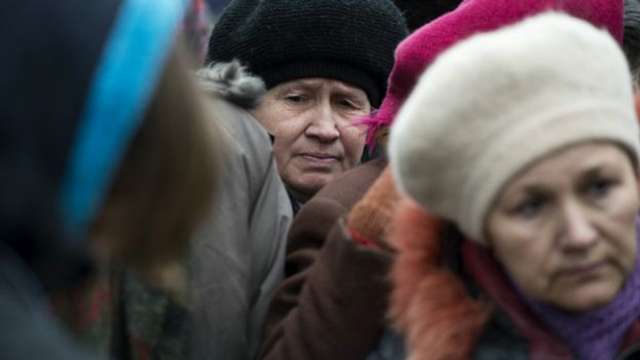 Огляд преси: постріли Шокіна, відставка Яценюка, та українці в Чечні_3