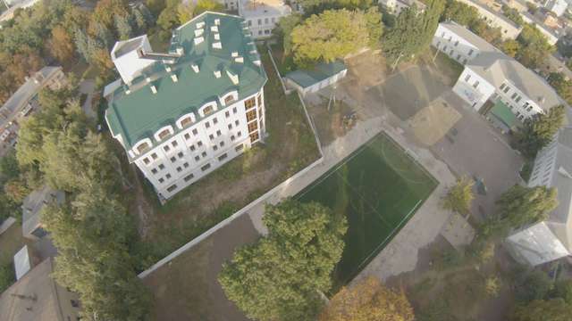 Нікому не потрібні школярі – позиція міської влади та дирекції ПСШ №3_15