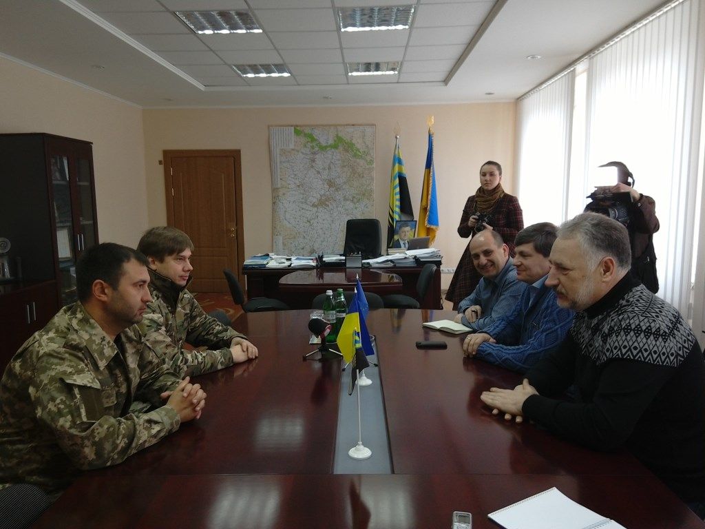 Рембо і Роккі ІІ з Полтавської облради наведуть порядок на сході України_1