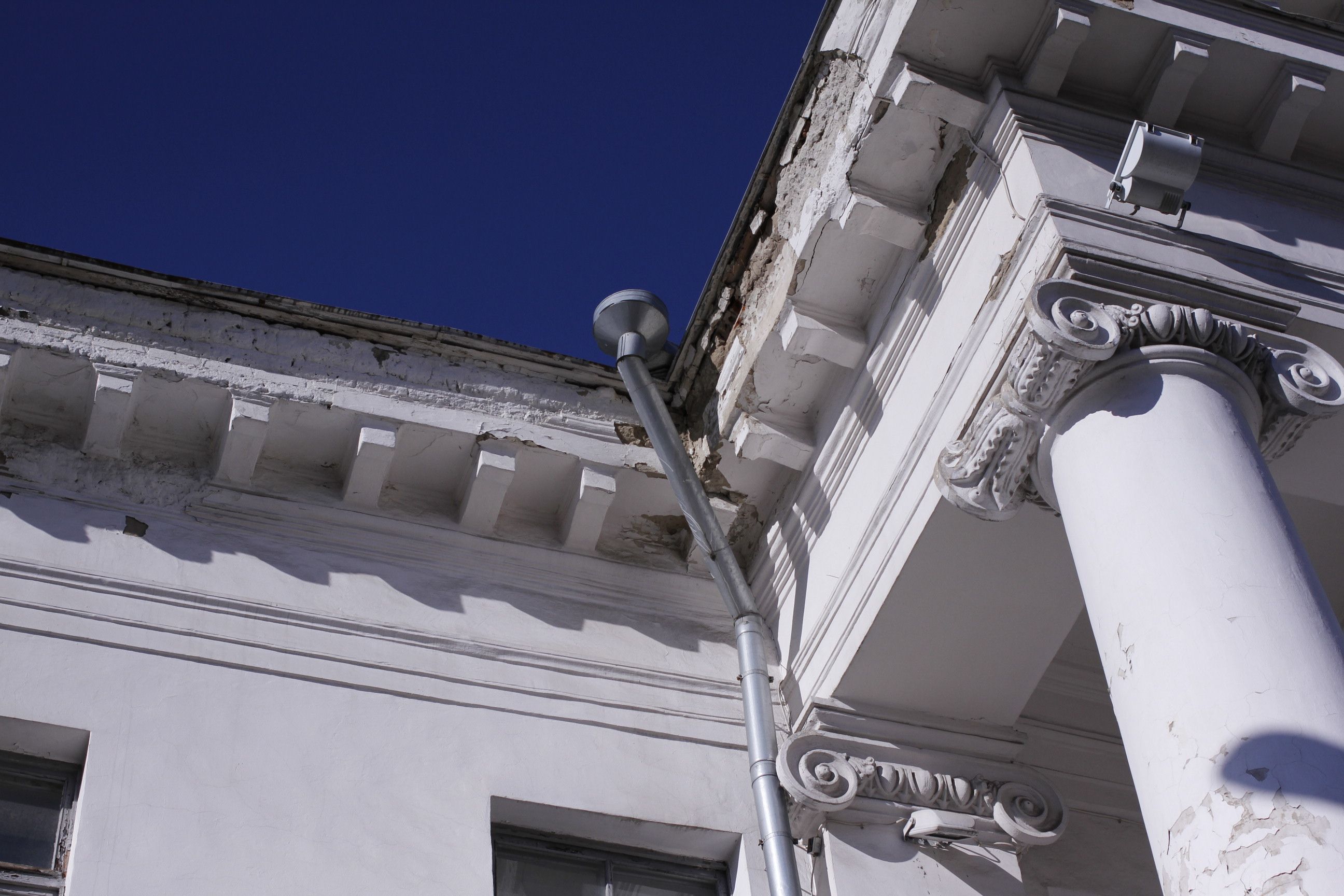 В управлінні капбудівництва пообіцяли відреставрувати Полтавську школу мистецтв _11