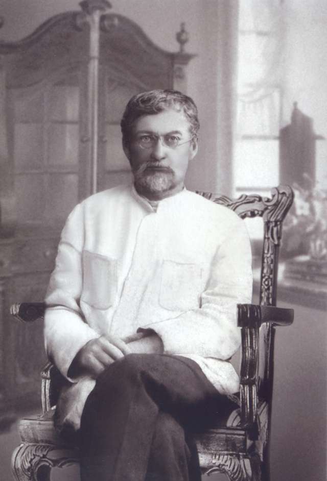Першим директором відомого Миколаївського музею був полтавець_4