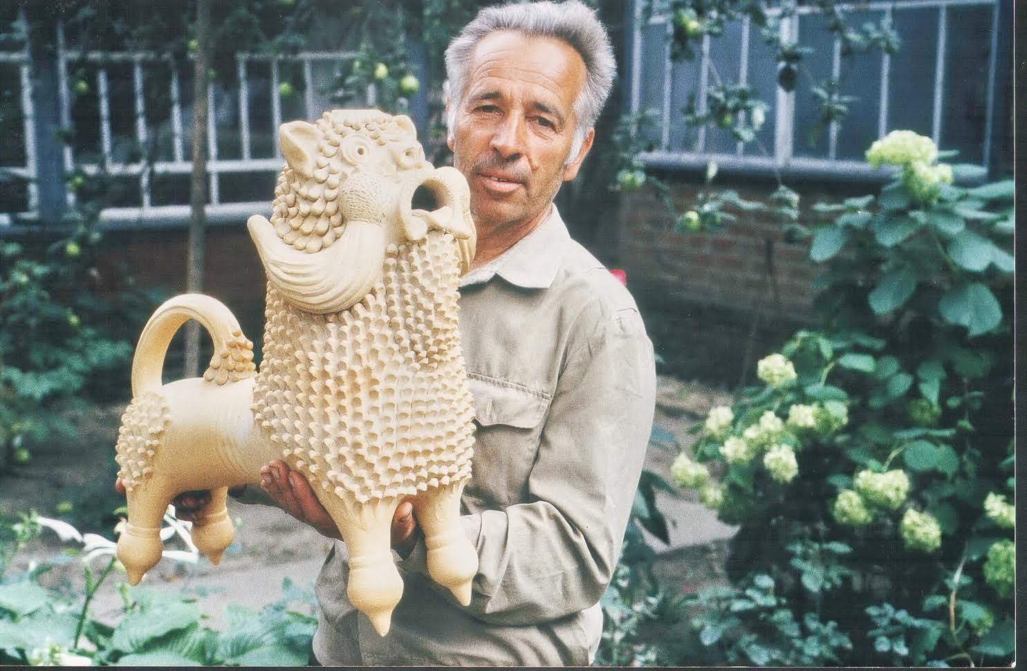 Патріарху українського гончарства Михайлу Китришу виповнилося 80 років